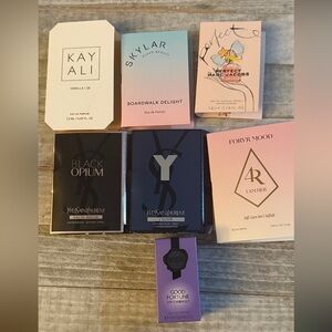 Viktor & Rolf Good Fortune Perfume in Purple Box